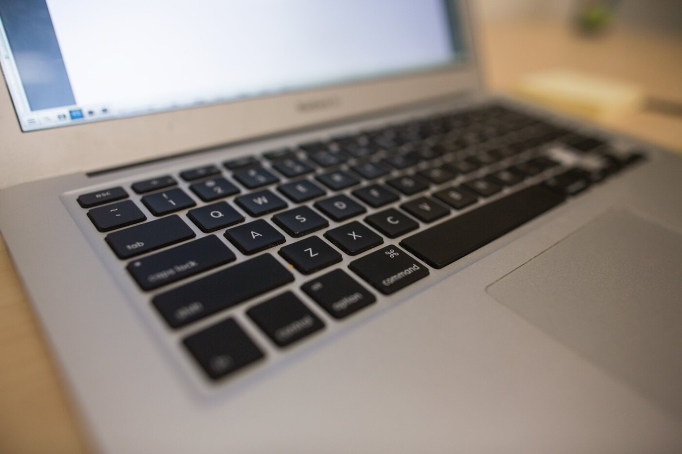 1999 Old Trailer Big storage space for hauling